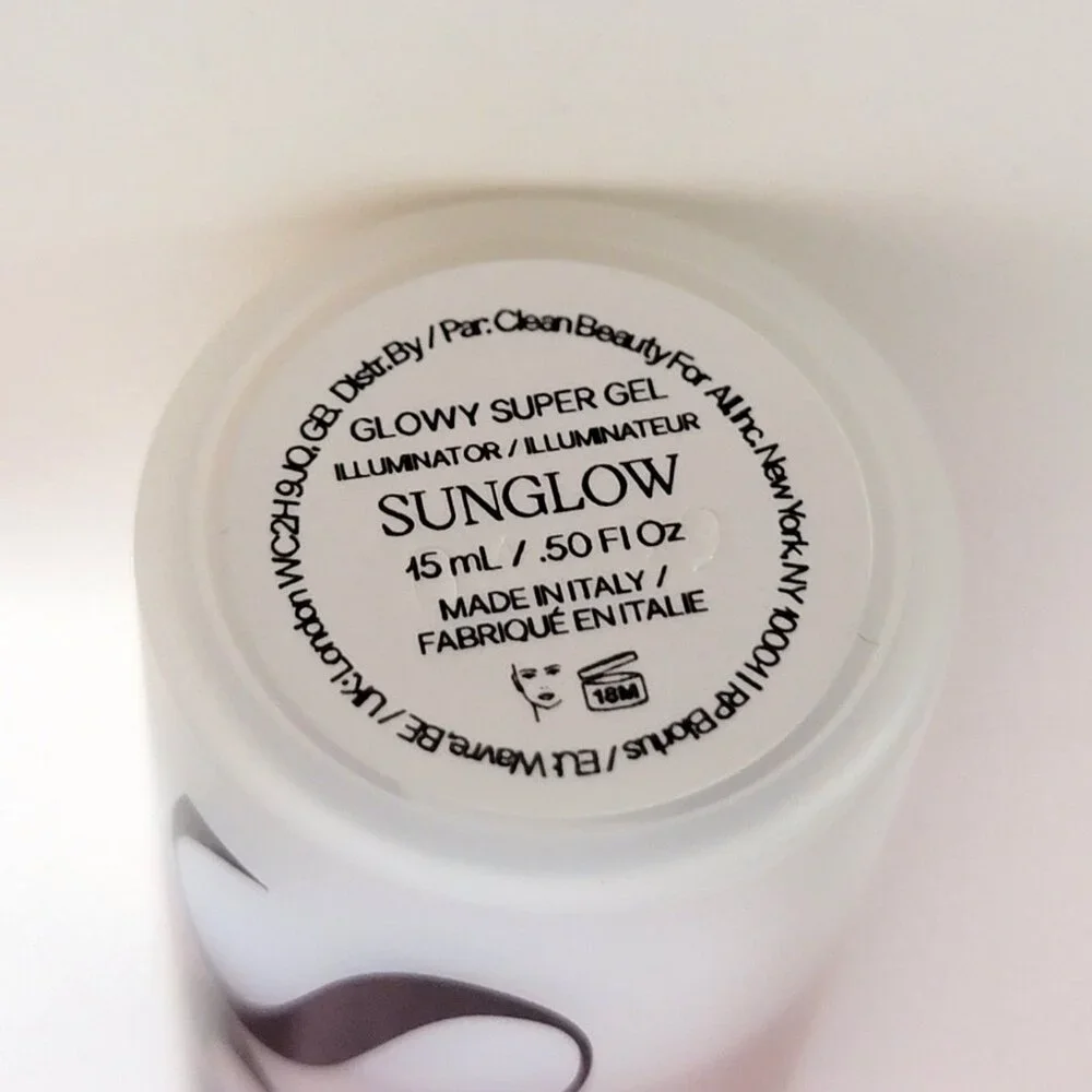 Saie Glowy Super Gel - Dewy Illuminating Fluid Starglow 15ml .5 FL OZ